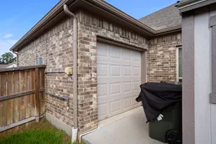 320 Red Maple Ln, Conroe, TX 77304 - Photo 30