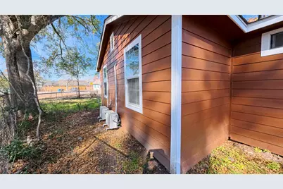 6410 Carver Road, Houston, TX 77091 - Photo 10
