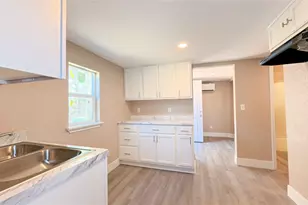 6410 Carver Rd, Houston, TX 77091 - Photo 6