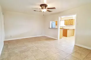 5118 Lymbar Dr, Houston, TX 77096 - Photo 14