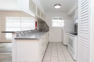 714 Woodrow St, Houston, TX 77006 - Photo 2
