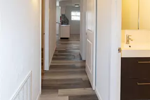 714 Woodrow St, Houston, TX 77006 - Photo 14