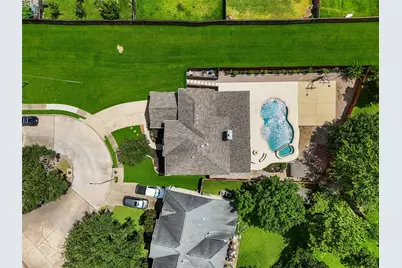 2322 Meadow Briar Drive, Sugar Land, TX 77498 - Photo 34