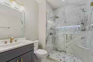 2322 Meadow Briar Dr, Sugar Land, TX 77498 - Photo 22