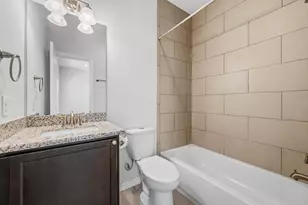 617 W 24th St, Houston, TX 77008 - Photo 18