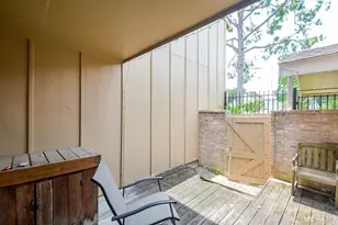 2321 Crescent Park Dr, Houston, TX 77077 - Photo 6