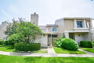 2321 Crescent Park Drive #276, Houston, TX 77077 - Photo 2