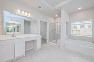 1335 Austin Colony Dr, Angleton, TX 77515 - Photo 40