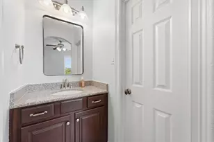 18726 Scoresby Manor Dr, Spring, TX 77379 - Photo 22