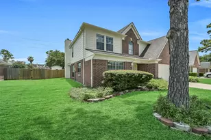 14203 Almond Bay Ln, Houston, TX 77083 - Photo 4