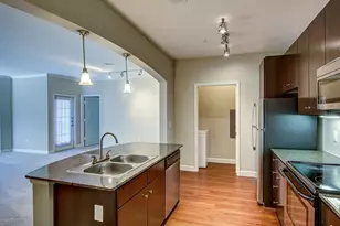 2951 N Loop 336 W, Conroe, TX 77304 - Photo 4
