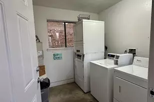 1410 Blalock Rd, Houston, TX 77055 - Photo 8