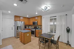 8227 Montego Bay Dr, Mont Belvieu, TX 77523 - Photo 10