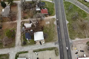 124 12th St, Somerville, TX 77879 - Photo 32