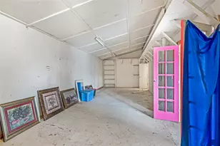 124 12th St, Somerville, TX 77879 - Photo 6