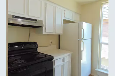 215 Post Office Street #802, Galveston, TX 77550 - Photo 10