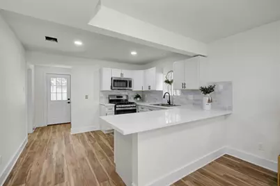 4909 Cochran Street #1, Houston, TX 77009 - Photo 6