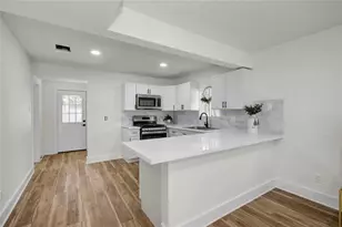 4909 Cochran St, Houston, TX 77009 - Photo 6