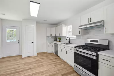 4909 Cochran Street #1-2, Houston, TX 77009 - Photo 10