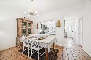 1048 Augusta Dr, Houston, TX 77057 - Photo 8