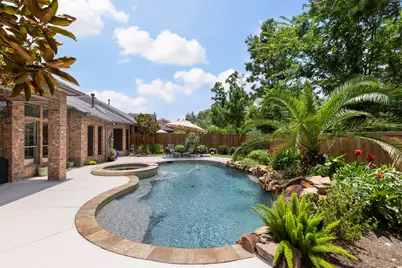 35 Avalon Oaks Court, Shenandoah, TX 77381 - Photo 48