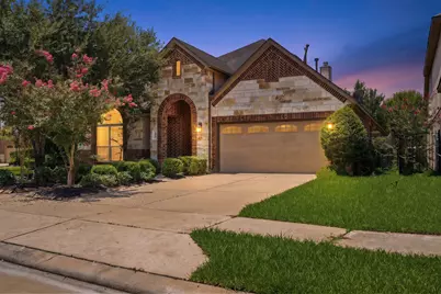 5815 Creek Crossing Court, Missouri City, TX 77459 - Photo 2