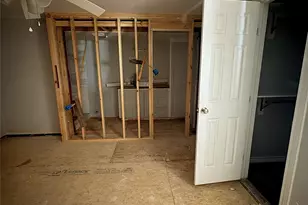 210 Vista Rd, Pasadena, TX 77504 - Photo 6