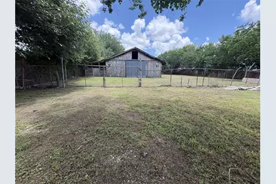 210 Vista Road, Pasadena, TX 77504 - Photo 10