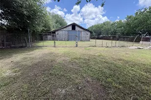 210 Vista Rd, Pasadena, TX 77504 - Photo 10