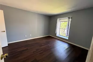 8433 Hearth Dr, Houston, TX 77054 - Photo 12