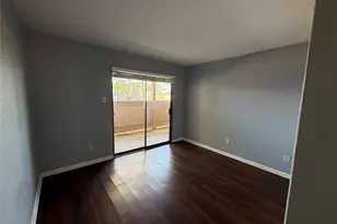 8433 Hearth Dr, Houston, TX 77054 - Photo 8