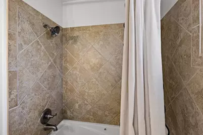 2512 Azalea Court, Galveston, TX 77551 - Photo 20