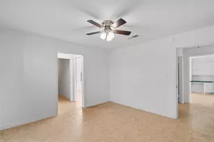 36622 Tompkins Rd, Hempstead, TX 77445 - Photo 32