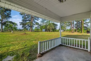 36622 Tompkins Rd, Hempstead, TX 77445 - Photo 16