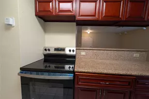 2750 Holly Hall St, Houston, TX 77054 - Photo 6