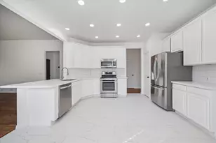 1315 Terrace View Dr, Sugar Land, TX 77479 - Photo 8