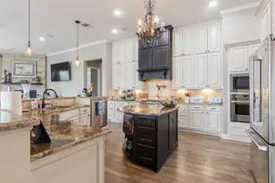 3430 Dover Valley Dr, Houston, TX 77059 - Photo 10