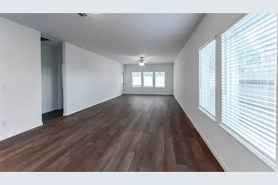 22007 Blue Sky Way, Splendora, TX 77372 - Photo 2