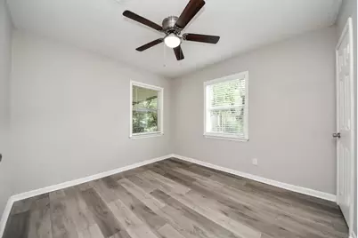 1026 16th Avenue N, Texas City, TX 77590 - Photo 24