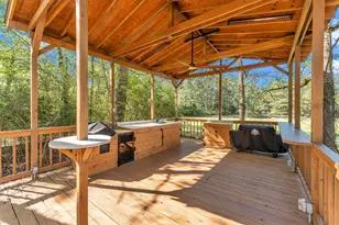 22425 Augusta Dr, Huntsville, TX 77340 - Photo 10