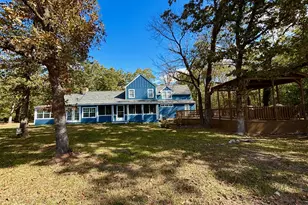 22425 Augusta Dr, Huntsville, TX 77340 - Photo 2