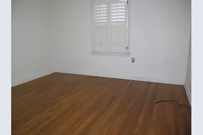 5125 Locust Street, Bellaire, TX 77401 - Photo 8
