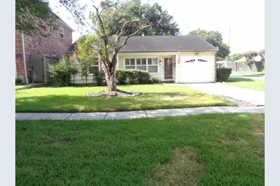 5125 Locust Street, Bellaire, TX 77401 - Photo 1