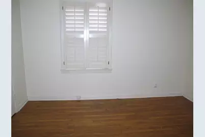 5125 Locust Street, Bellaire, TX 77401 - Photo 10