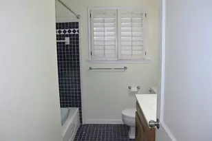 5125 Locust St, Bellaire, TX 77401 - Photo 12