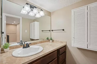 2800 Jeanetta Street #203, Houston, TX 77063 - Photo 20