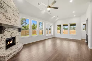 13105 Brg Crst Dr, Conroe, TX 77302 - Photo 6