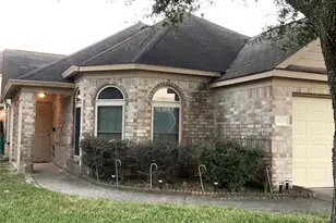 18215 Major Glen Cir, Humble, TX 77346 - Photo 2