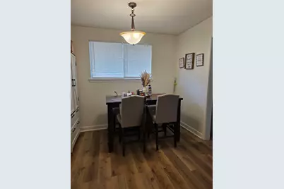 600 E Plum Street, Angleton, TX 77515 - Photo 12