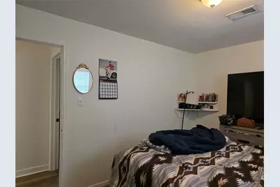 600 E Plum Street, Angleton, TX 77515 - Photo 14